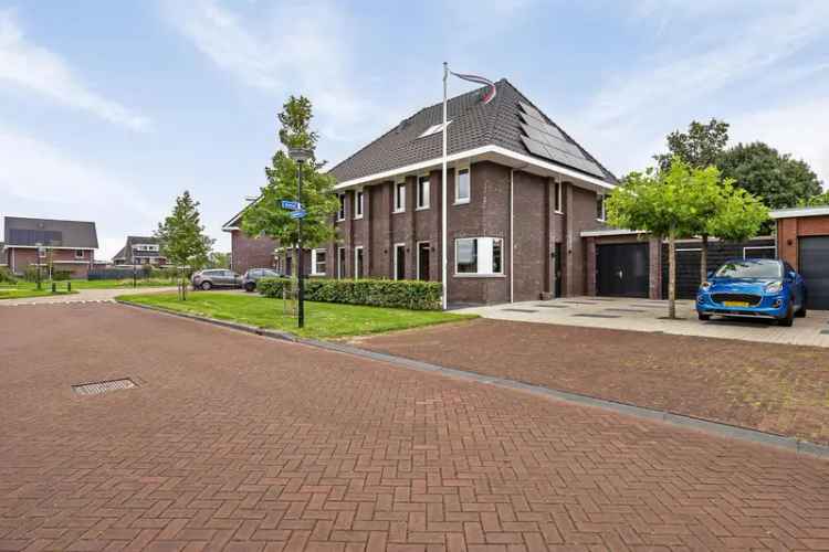 Eengezinswoning Te Huur in Heerhugowaard, Noord-Holland