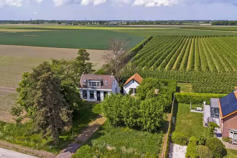 Huis Te Koop , 11, Wemeldingse Zandweg, Kapelle, Zeeland