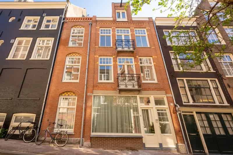 Jordaan Appartement 61m2 Dakterras Eigen Grond