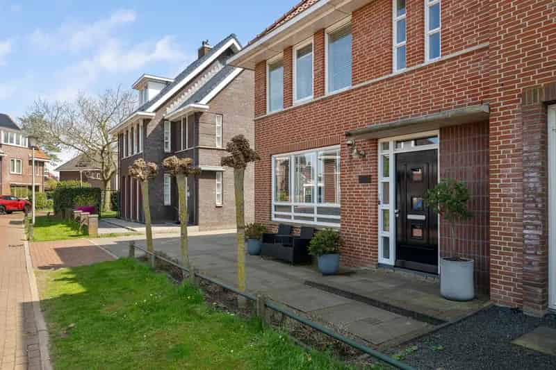 Moderne Tweekapper te Koop in De Gouden Griffelbuurt