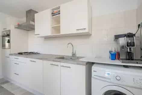 3 Slaapkamers Huis 87m2 Den Helder te Huur