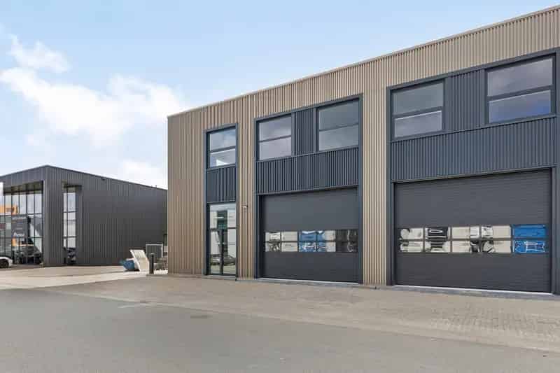 Bedrijfshal te Huur Soest 478m²