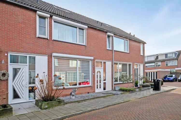 Ruime 5 Slaapkamers Familiewoning Arnemuiden