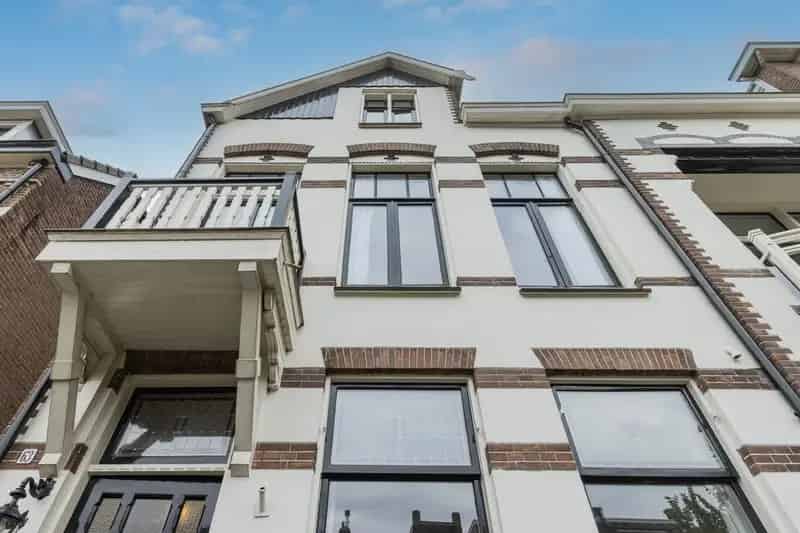Herenhuis Arnhem Burgemeesterswijk 6 slaapkamers luxe keuken