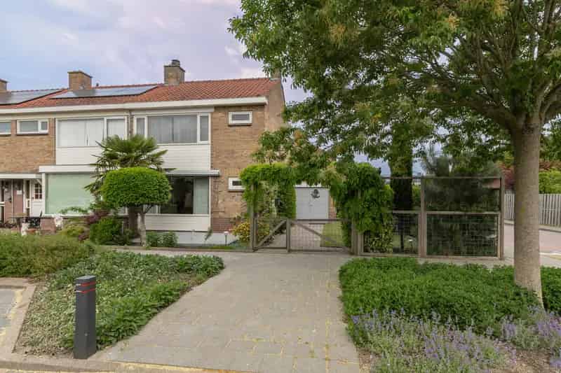 Royale Hoekwoning Groene Hart 4 slaapkamers Grote Garage