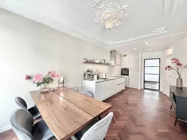 Appartement Wilhelminastraat Amsterdam