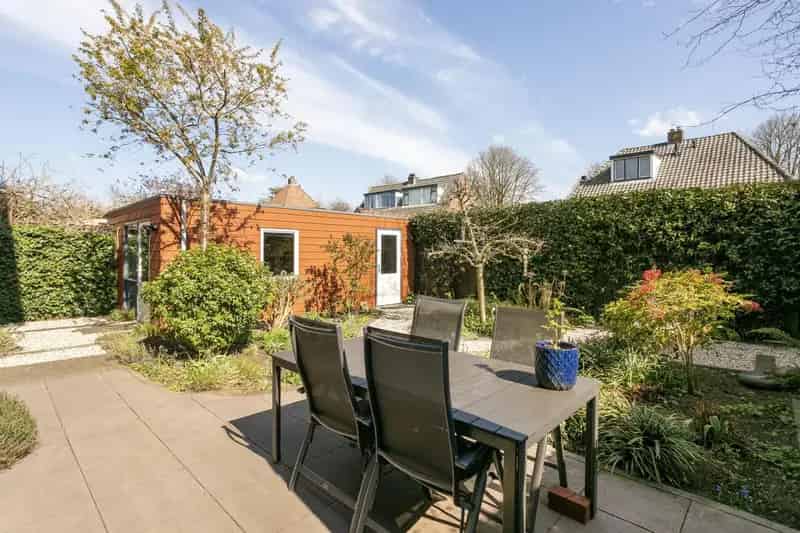 2 Onder 1 Kapwoning Utrecht Langerak 157m2 Tuin 4 Slaapkamers Zonnepanelen