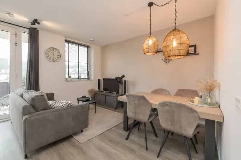 2-Kamer appartement Zoeterwoude: Luxe, Licht & Energiezuinig