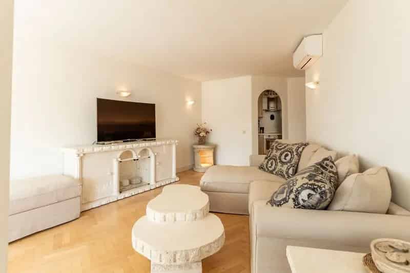 Appartement aan het water te Breukeleveen