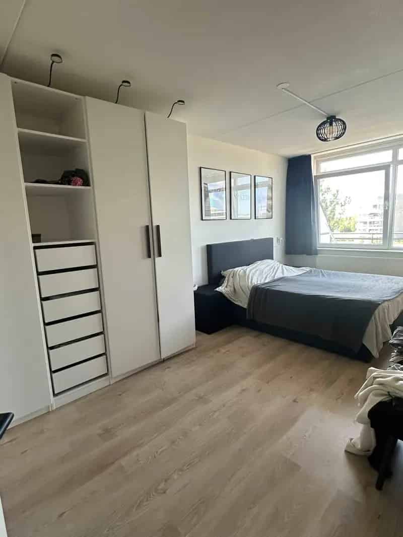 Appartement Hoofddorp 3 kamers galerijflat dakterras