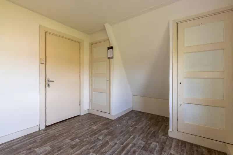 Kamer te Huur Nabij Schiphol - Gemeubileerd