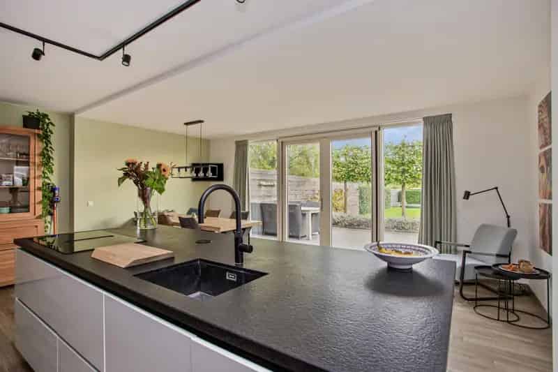 Moderne Tweekapper Maximapark 160m2 4 slaapkamers Tuin Zonnepanelen
