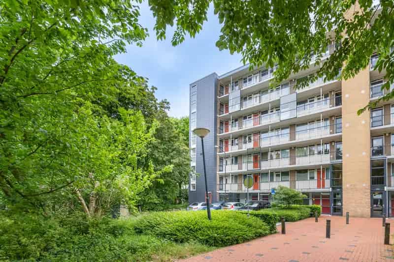 4 Kamer Appartement Gemeubileerd Ruim Balkon Gunstige Ligging