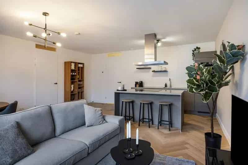 Luxe Appartement Overschie 2-6 Maanden