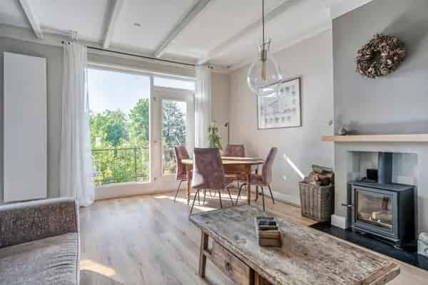 Vrijstaande woning te Groot Ammers instapklaar gerenoveerd