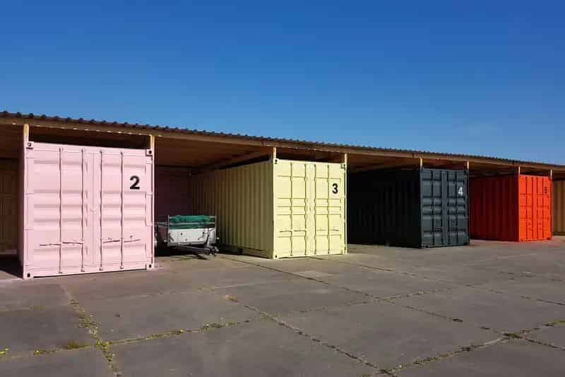 Bedrijfshal Assen te huur: 10 ZZP units met overkapping