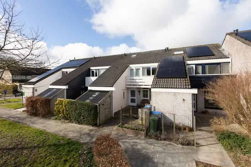 Ruime 5 Slaapkamer Eengezinswoning te Sneek