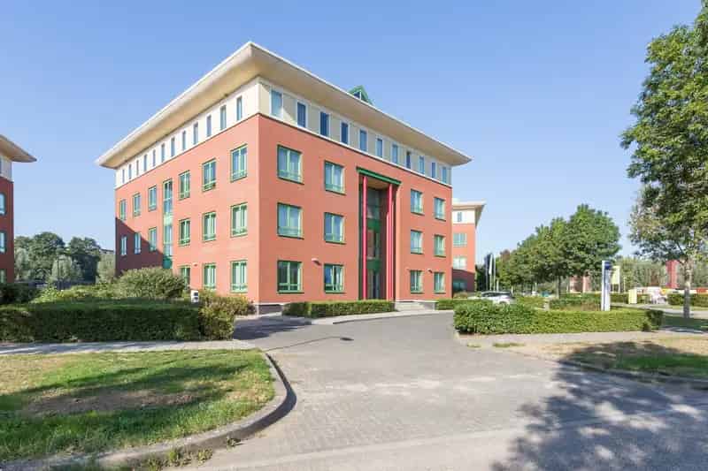 Kantoorruimte te huur Zevenaar Mercurion A12