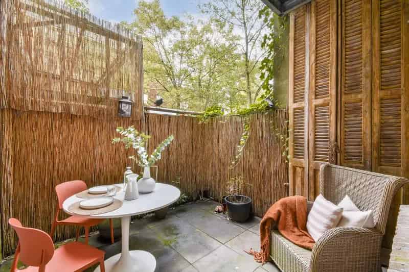 Appartement Amsterdam Oost 2 slaapkamers tuin eigen grond