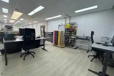 100 m2 Bedrijfsruimte te Huur Almere De Markerkant