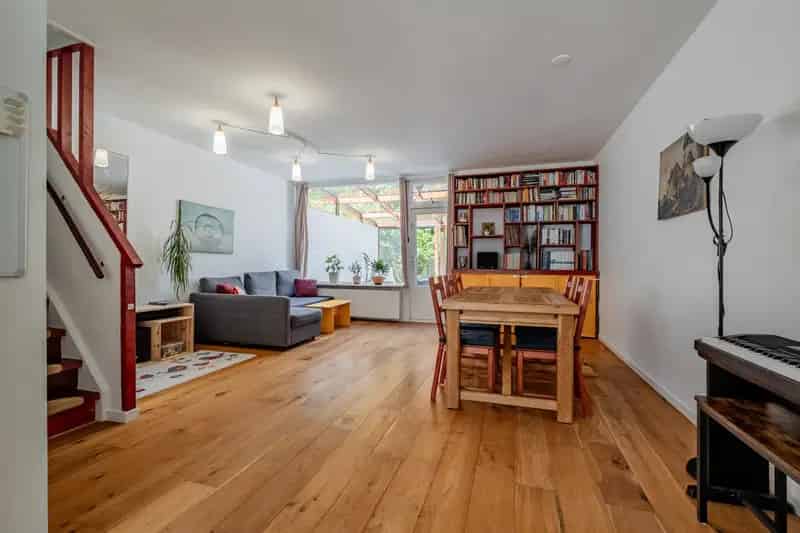 Huis te koop Diemen Zuid 104m2 - Ruime tuin - Verduurzaamd