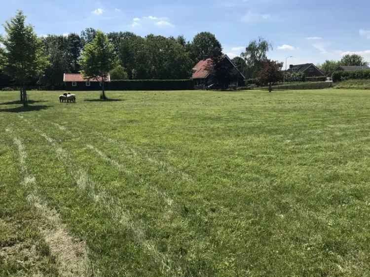 Bouwperceel Standdaarbuiten 1700m² Droomwoning Bijgebouwen