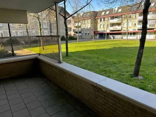 Groot Appartement 3 Slaapkamers 2 Balkons Nabij Park