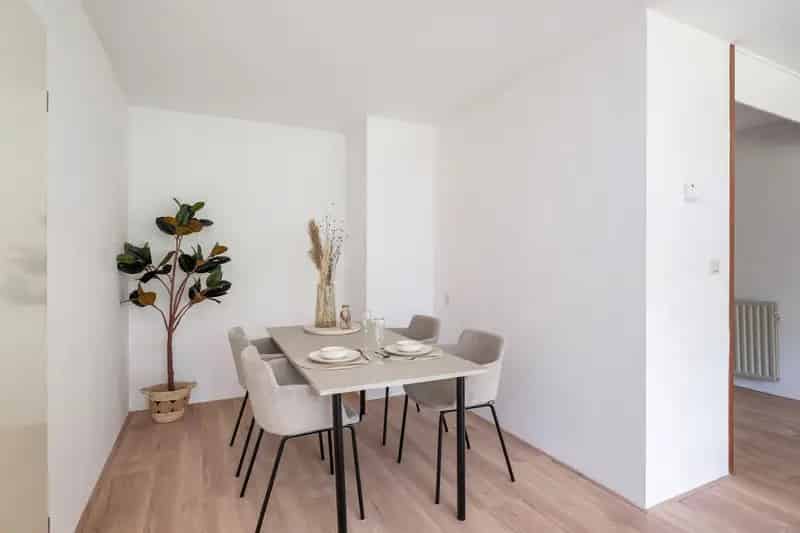 Appartement te koop Ommoord 90m2 3 slaapkamers balkon nieuw keuken
