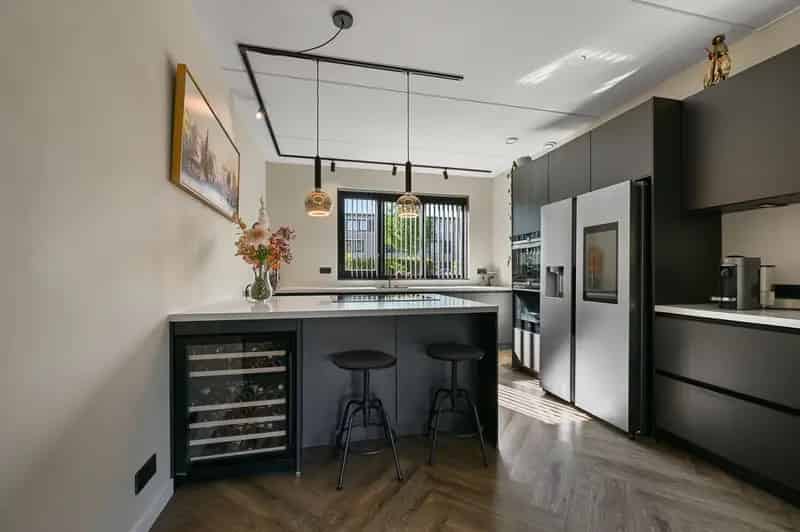 Herenhuis Zoetermeer 4 slaapkamers moderne keuken tuin parkeren A+