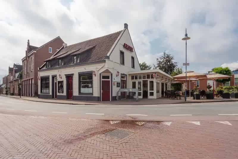Horeca Lottum te Koop Huur Cafe Zaal Restaurant Terras