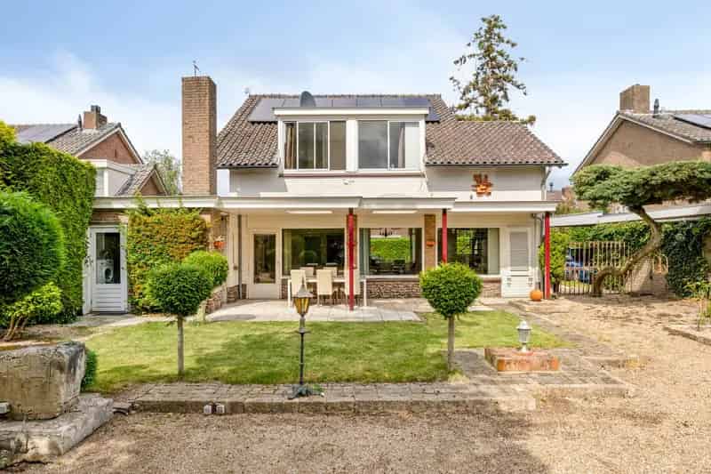 Vrijstaand huis Veghel 5 slaapkamers grote tuin