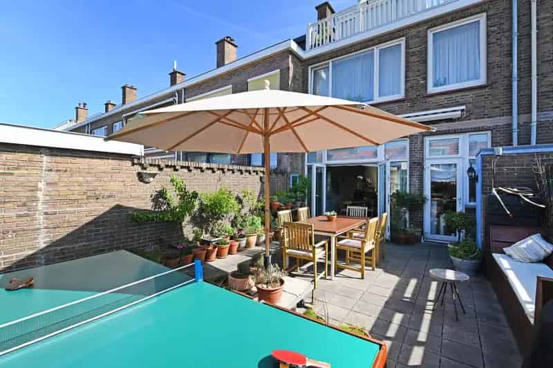 Appartement te koop Den Haag 6 kamers 46m2 dakterras