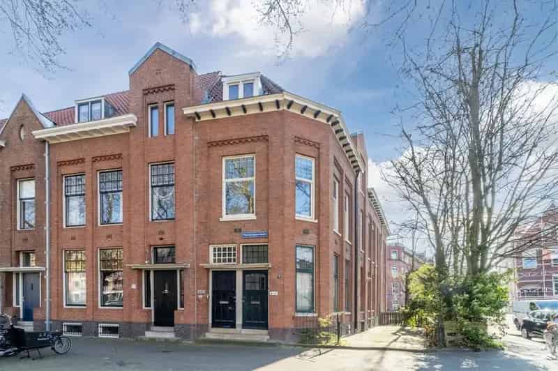 6 Kamer Hoekwoning Rotterdam West 195m² Dakterras Nieuwe Fundering