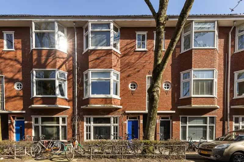 Wonen in Hartje Centrum Driemolendrift: Knusse Bovenwoning