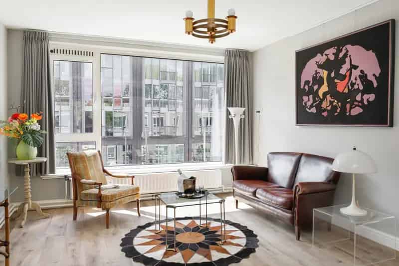 Appartement te koop Den Bosch: Licht hoek appartement nabij station