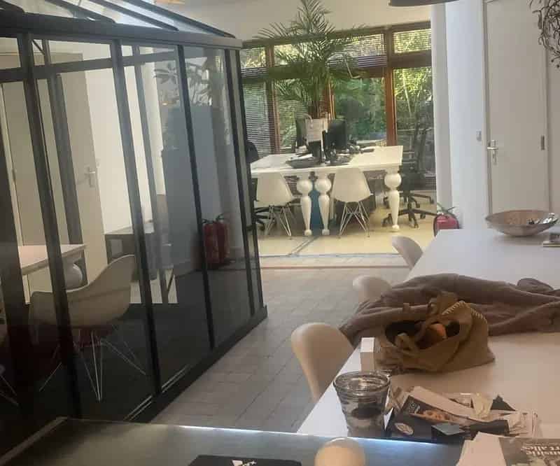 Kantoorruimte nabij Vondelpark te huur