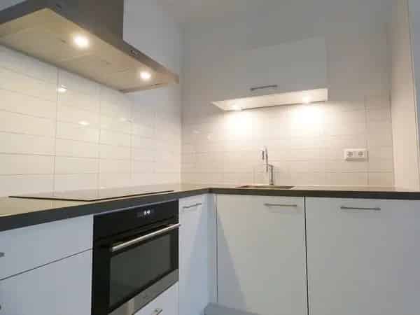 3-kamerappartement 71m2 21e Verdieping Balkon