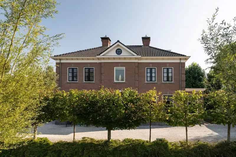 Luxe Villa met Zwembad Ringvaart