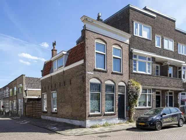 Vrijstaande woning te koop nabij Gouda binnenstad