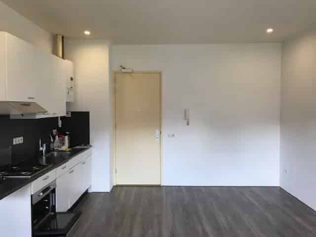 Studio Amsterdam Studenten 20m2 Nabij Pijp Metro