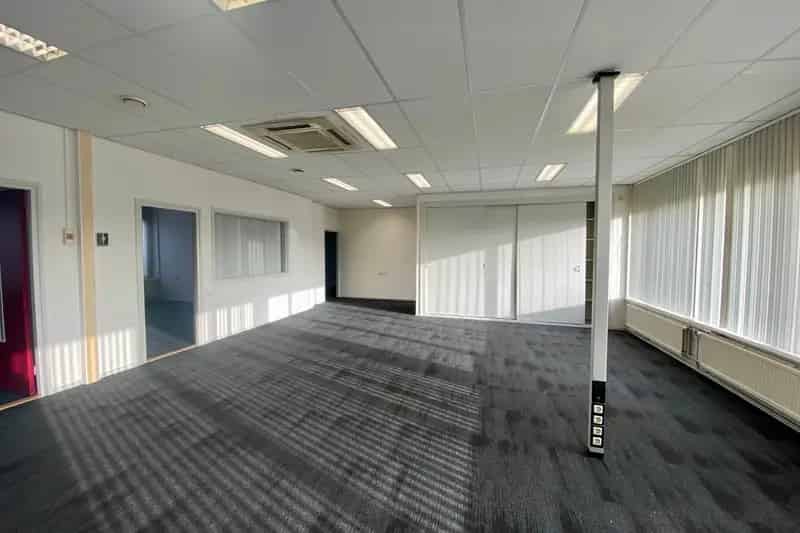 Kantoorruimte te huur Vlijmen 170m²