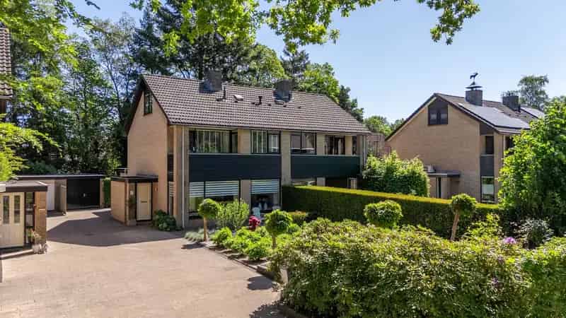 Twee Onder Een Kapwoning Vaassen Luxe Woning Gezin Instapklaar
