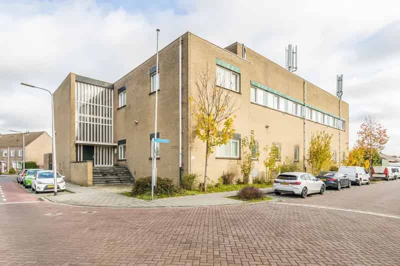 Bedrijfshal Tilburg | Zoek bedrijfshallen te koop en te huur: Offenbachstraat 150 5011 EK Tilburg 