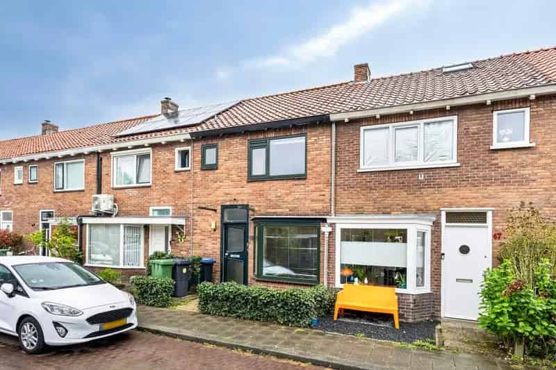Huis te koop Arnhem Haagdoornstraat: Moderne woning met 3 slaapkamers en tuin