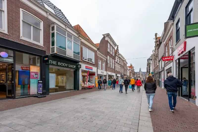 Winkel te huur Alkmaar Langestraat 209m2