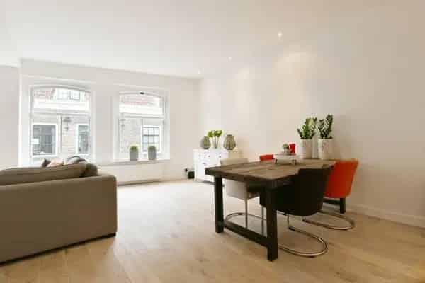 Appartement Springweg Utrecht 2 Slaapkamers Balkon