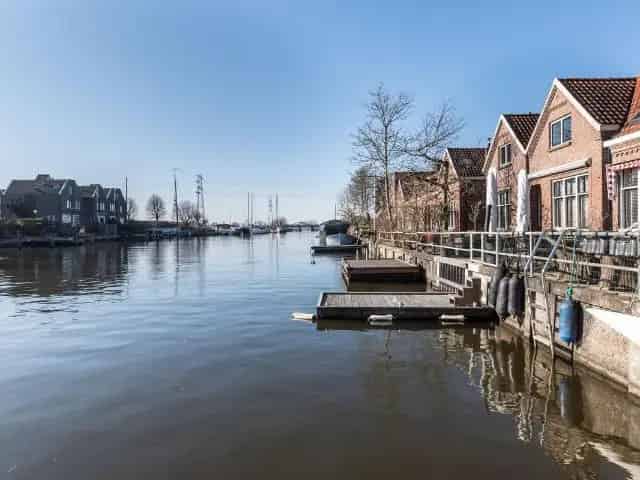 Woning te koop Muiden Vechtkade: Charmant huis aan de Vecht