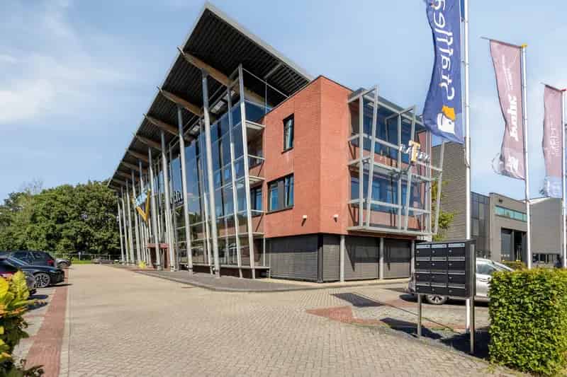 Kantoor Oldenzaal | Zoek kantoren te huur: Zutphenstraat 10 7575 EJ Oldenzaal 