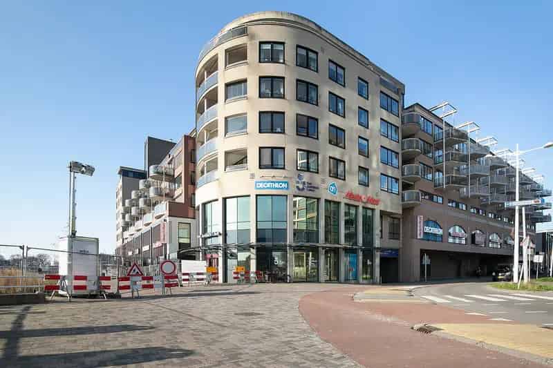 Kantoorruimte te huur Alkmaar Ringers Winkelcentrum 330m2
