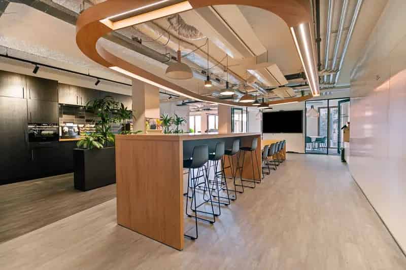Kantoorruimte Amsterdam Zuidelijke IJ-Oevers 635m2